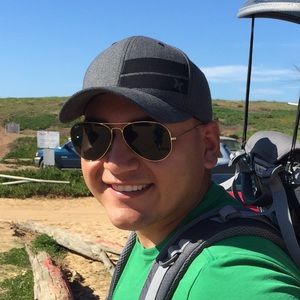 Meet your Posher, Zach